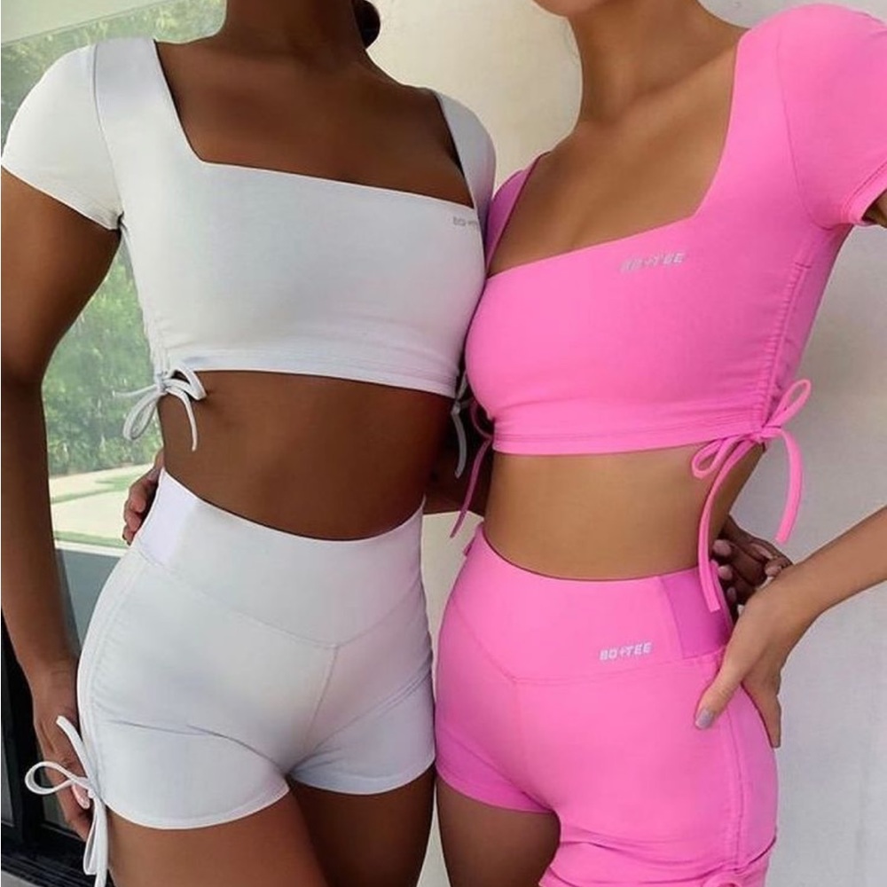bo and Tee attitude shorts grey